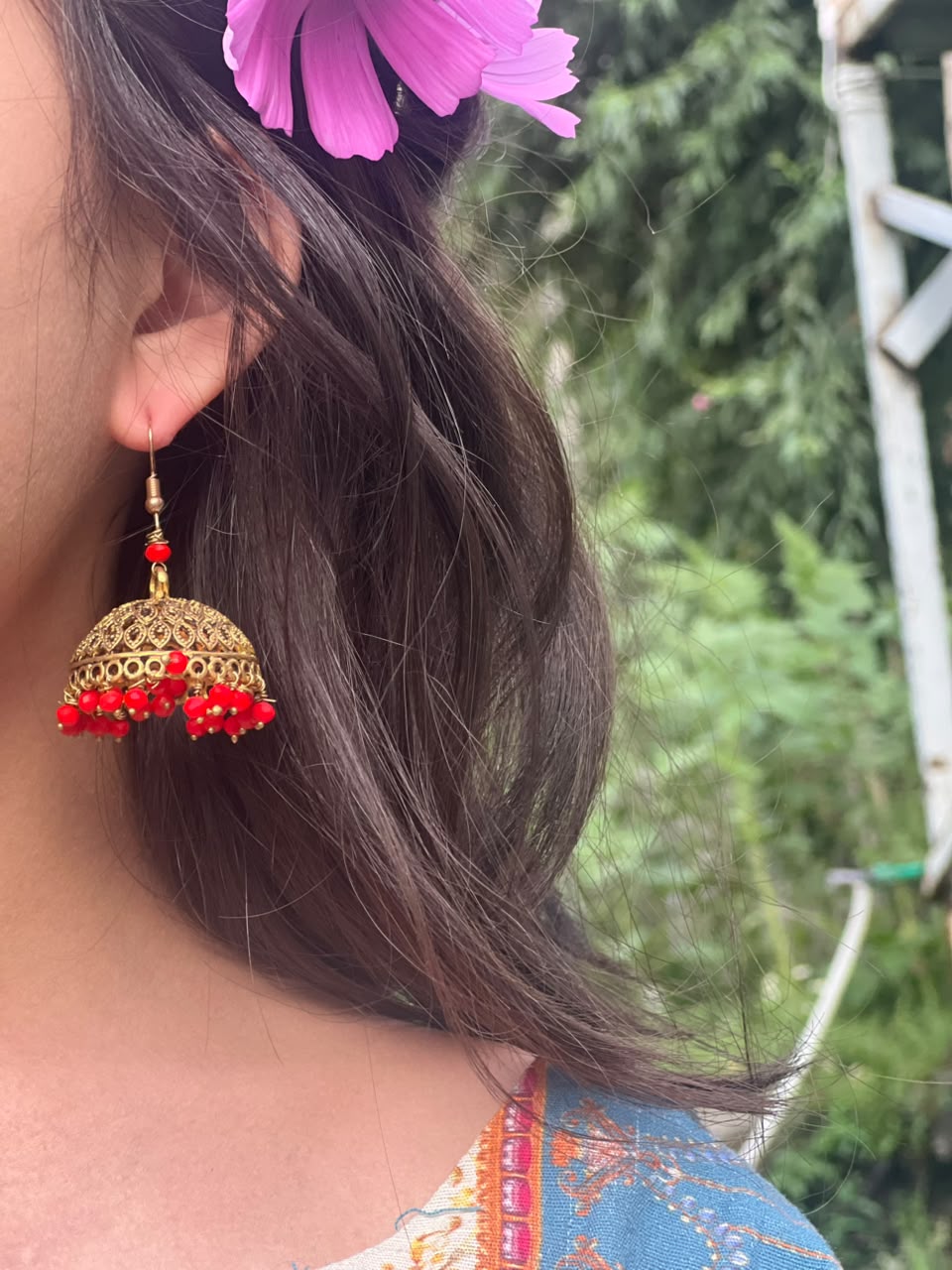 red jhumka earrings